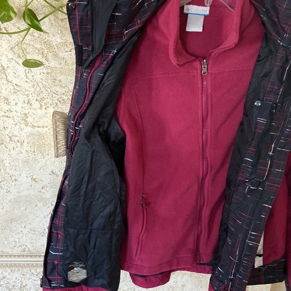 Columbia two in one waterproof Interchange jacket XL , in Red maroon B… - Picture 6 of 11